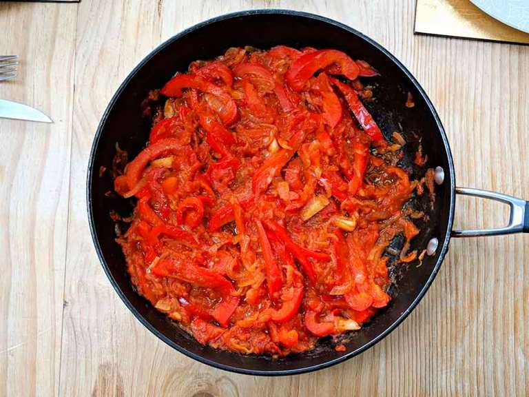 Пиперада (PIPERADE) - рецепт Пиперада (PIPERADE) - рецепт